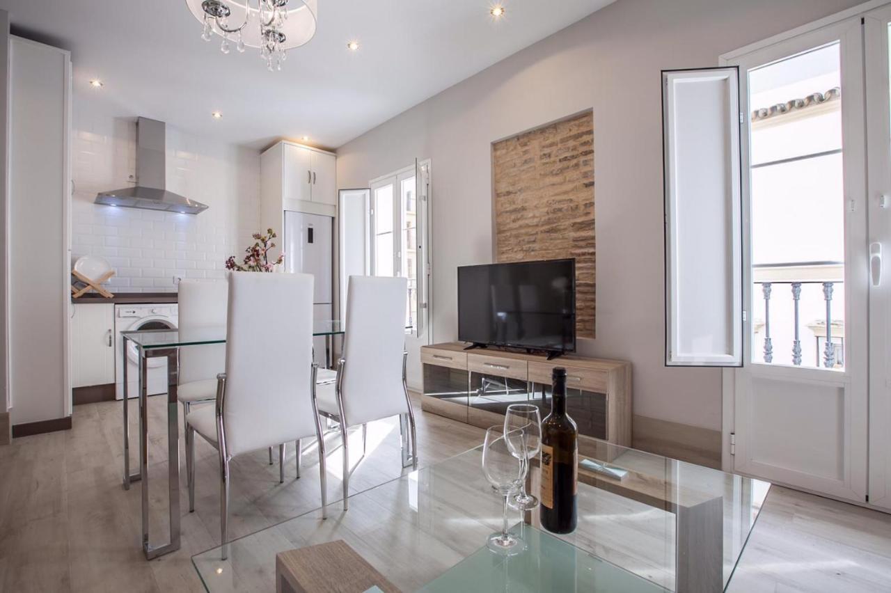 Atico Duplex Gran Terraza ↑ Calidades 2 Hab 2banos Appartement Séville